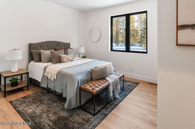 624 Satchel Dr, Spirit Lake, ID 83869