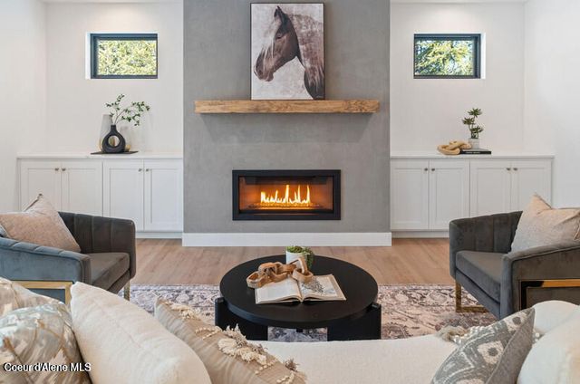 624 Satchel Dr, Spirit Lake, ID 83869