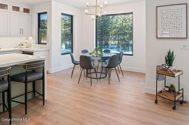 624 Satchel Dr, Spirit Lake, ID 83869