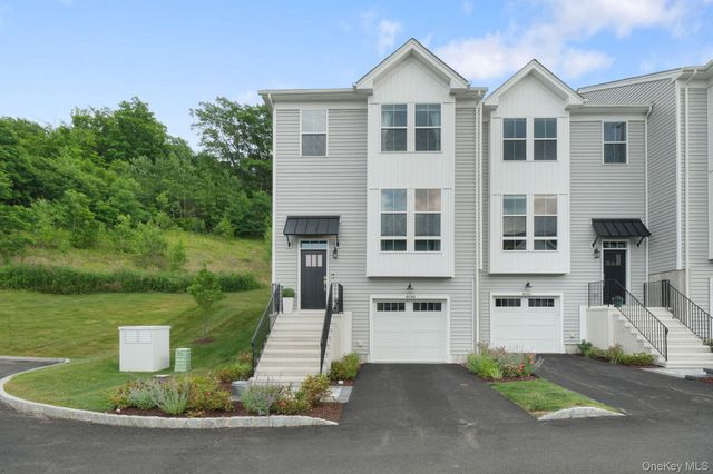 4048 Chestnut Ridge Road, Fishkill, NY 12524