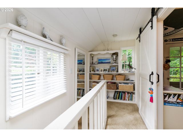 2805 GLENMORRIE Dr, Lake Oswego, OR 97034