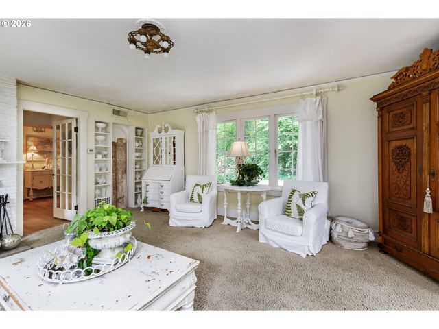 2805 GLENMORRIE Dr, Lake Oswego, OR 97034
