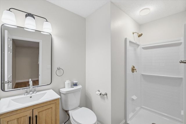 901 Valerie Lane, Hixson, TN 37343