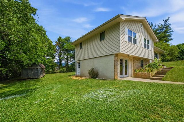 901 Valerie Lane, Hixson, TN 37343