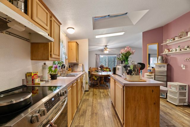 4794 Foothill Boulevard, Rogue River, OR 97537