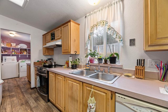 4794 Foothill Boulevard, Rogue River, OR 97537