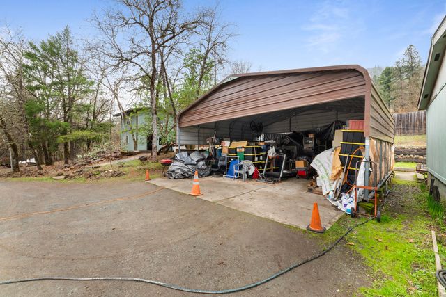 4794 Foothill Boulevard, Rogue River, OR 97537