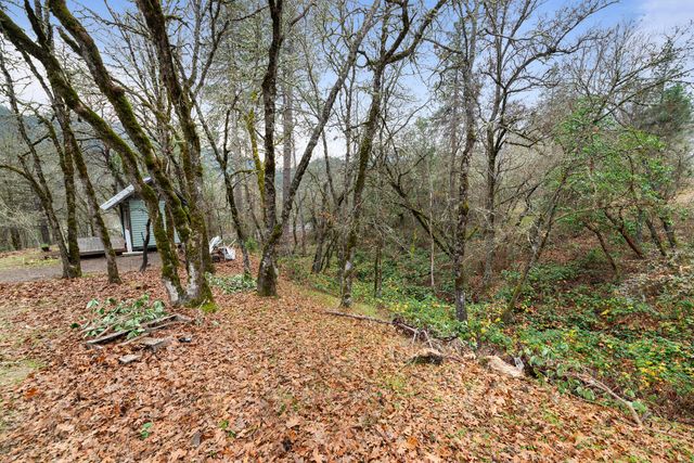 4794 Foothill Boulevard, Rogue River, OR 97537