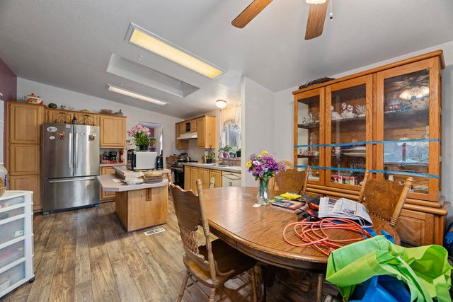 4794 Foothill Boulevard, Rogue River, OR 97537