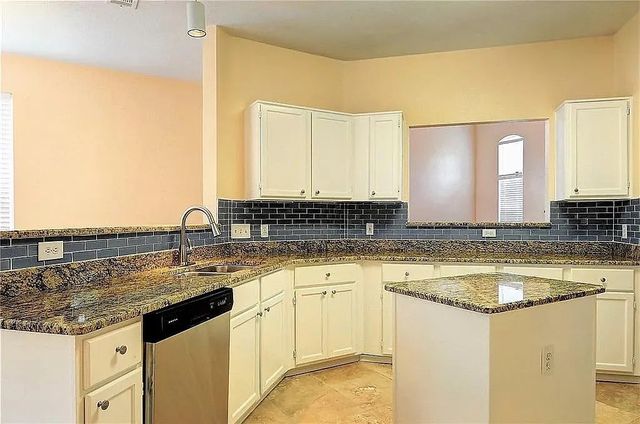1229 Clear Creek Drive, Mesquite, TX 75181