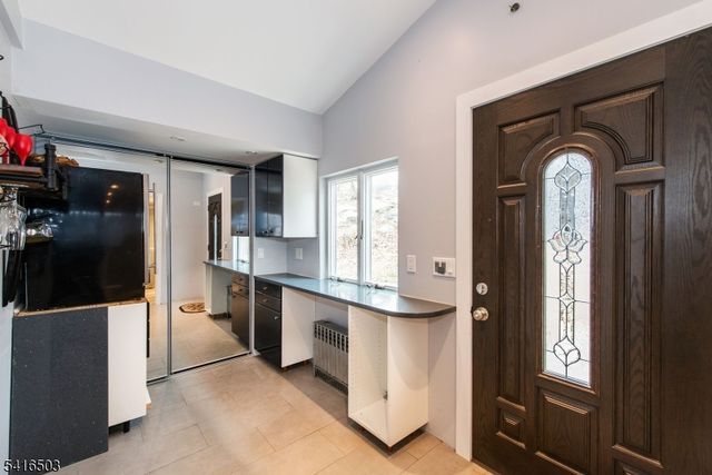 677 Warwick Tpke, West Milford Twp., NJ 07421