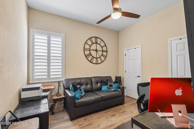 6130 CLEARSKY Drive, Jacksonville, FL 32258