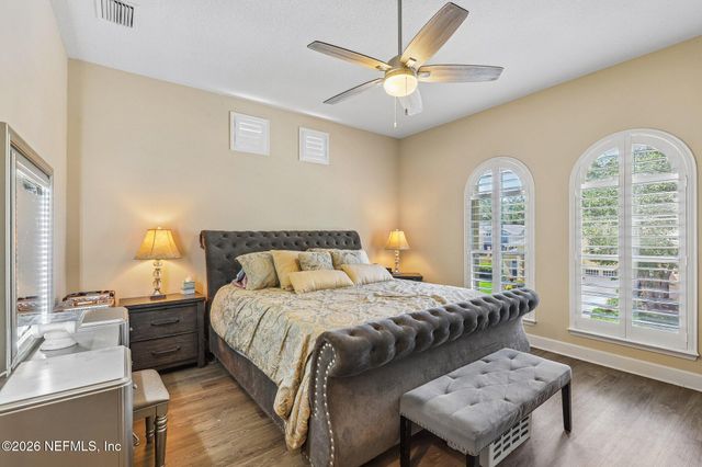 6130 CLEARSKY Drive, Jacksonville, FL 32258