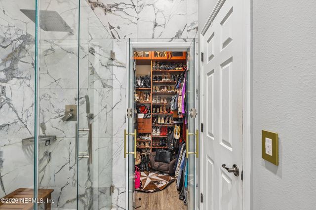 6130 CLEARSKY Drive, Jacksonville, FL 32258