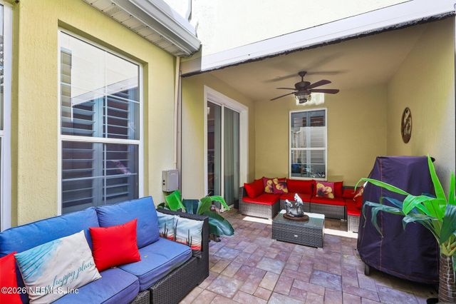 6130 CLEARSKY Drive, Jacksonville, FL 32258