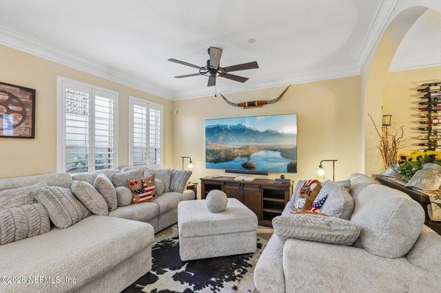 6130 CLEARSKY Drive, Jacksonville, FL 32258