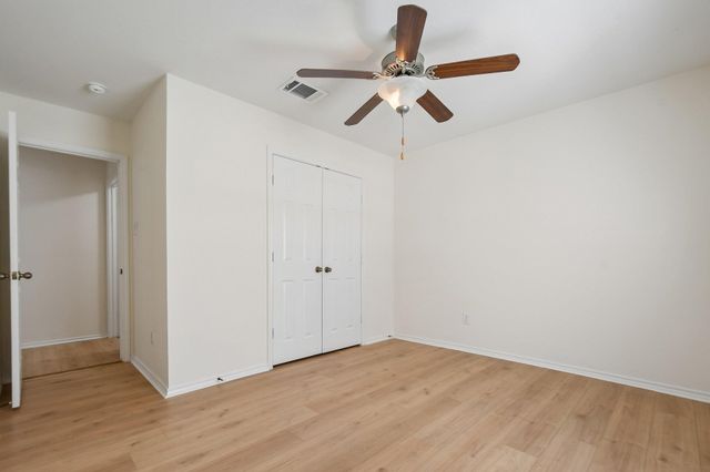 200 Thomas CV, Leander, TX 78641