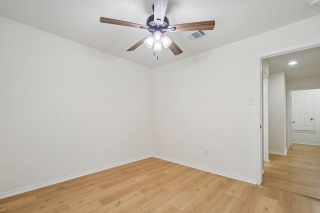 200 Thomas CV, Leander, TX 78641