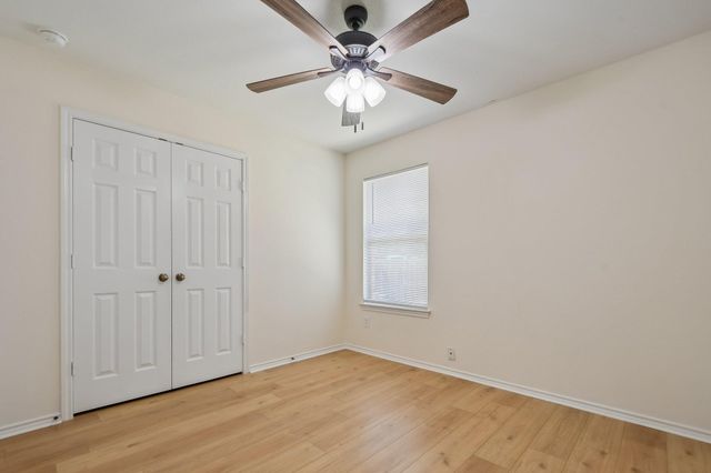 200 Thomas CV, Leander, TX 78641