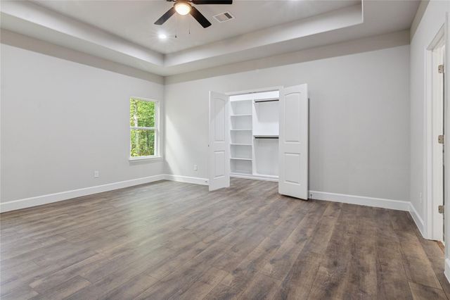 185 W Village Cove Loop, Livingston, TX 77351