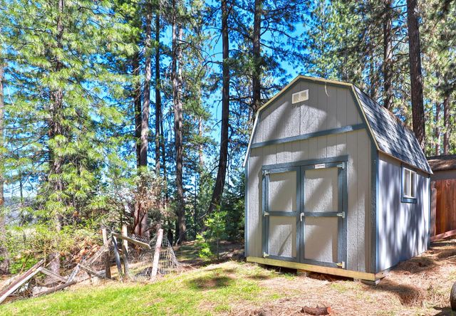 7031 Pioneer Dr, Grizzly Flats, CA 95636