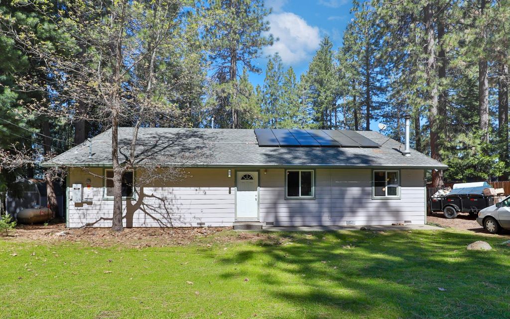 7031 Pioneer Dr, Grizzly Flats, CA 95636