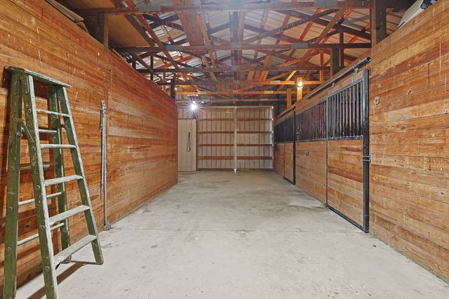 2200 W 95th St S, Haysville, KS 67060