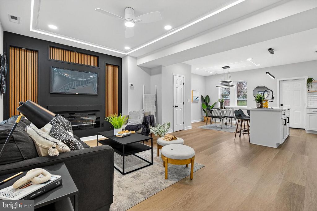 2531 BOARMAN AVE, Baltimore, MD 21215