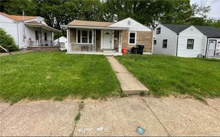 141 Carroll St, Aliquippa, PA 15001
