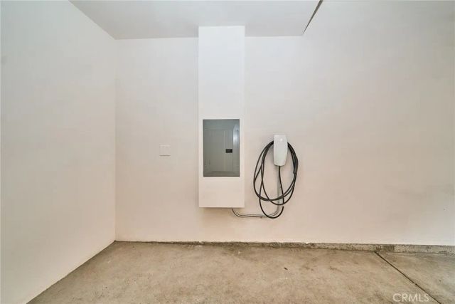853 E Hollyvale, Azusa, CA 91702