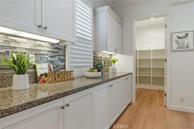 108 Henderson, Irvine, CA 92620