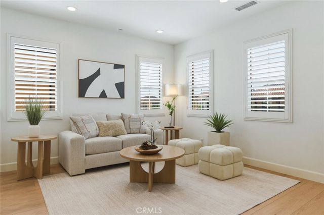 108 Henderson, Irvine, CA 92620