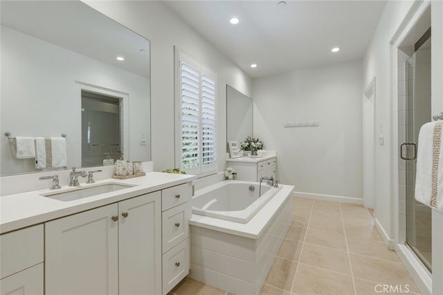 108 Henderson, Irvine, CA 92620