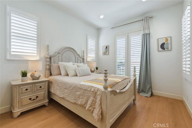108 Henderson, Irvine, CA 92620