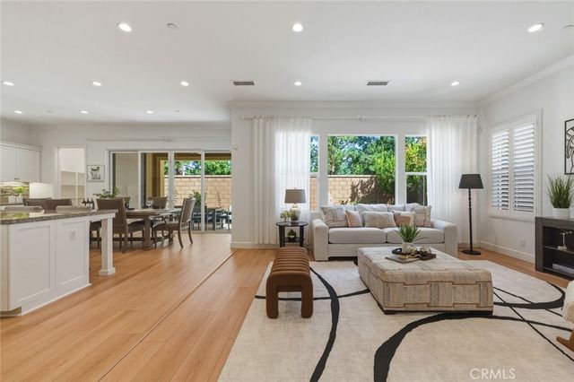 108 Henderson, Irvine, CA 92620