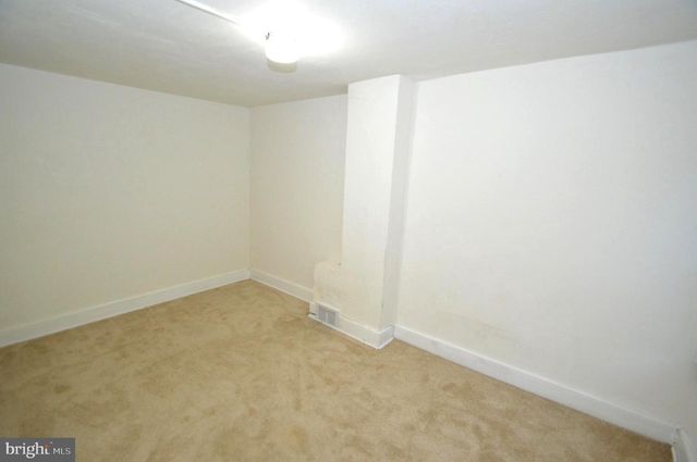 101 W UNION ST, Burlington, NJ 08016