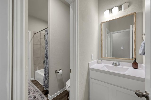 679 Red Elm Lane, Conroe, TX 77304