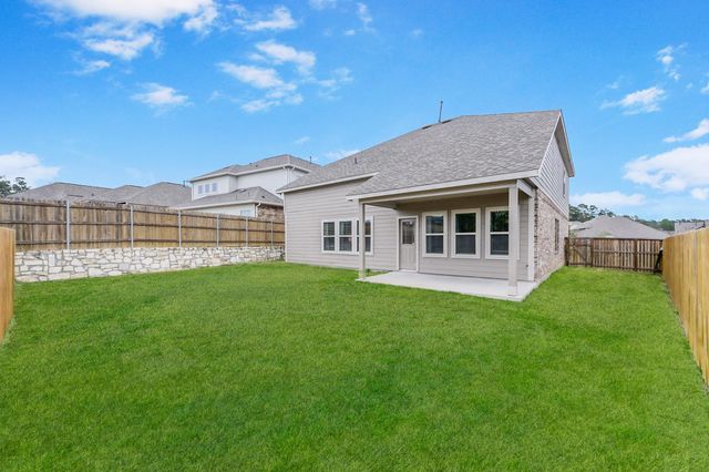 679 Red Elm Lane, Conroe, TX 77304