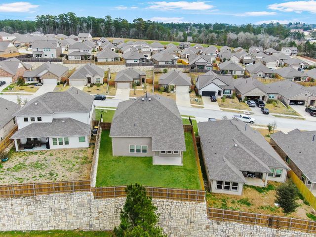 679 Red Elm Lane, Conroe, TX 77304