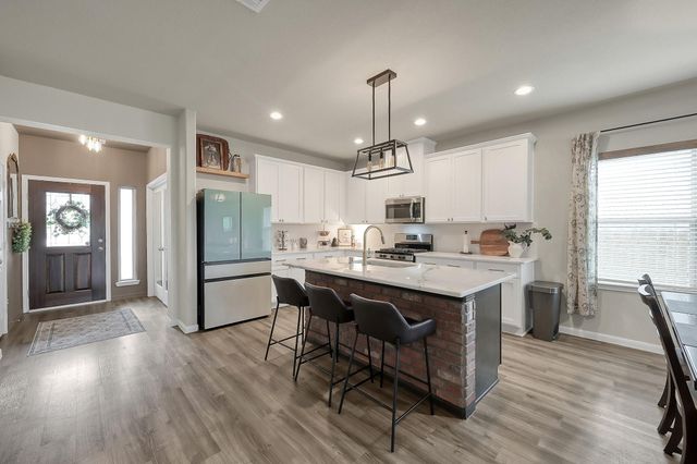 679 Red Elm Lane, Conroe, TX 77304