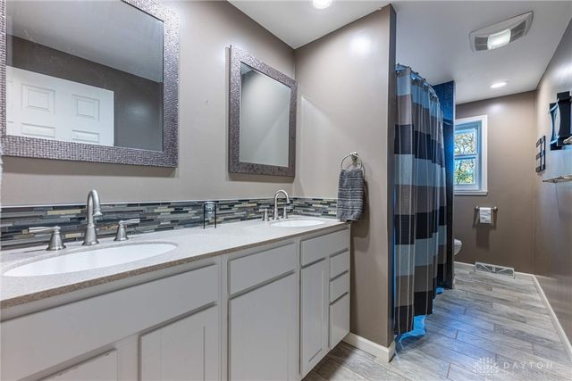 447 Greensboro Drive, Washington Twp, OH 45459