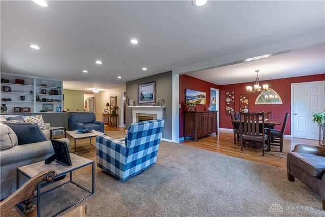 447 Greensboro Drive, Washington Twp, OH 45459