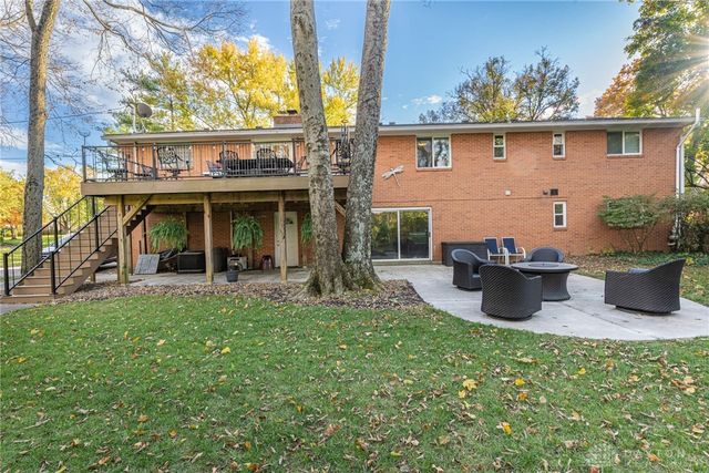 447 Greensboro Drive, Washington Twp, OH 45459