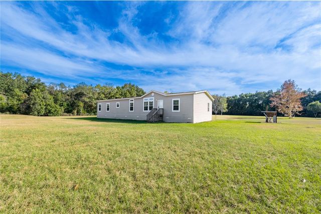 129 PERRY ROAD 1, Hawthorne, FL 32640