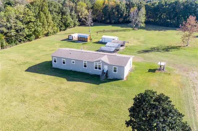 129 PERRY ROAD 1, Hawthorne, FL 32640