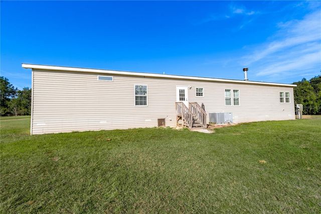 129 PERRY ROAD 1, Hawthorne, FL 32640