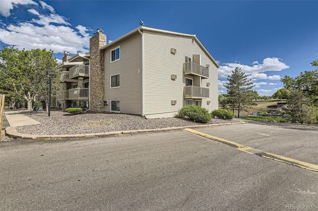 381 S Ames Street 208, Lakewood, CO 80226