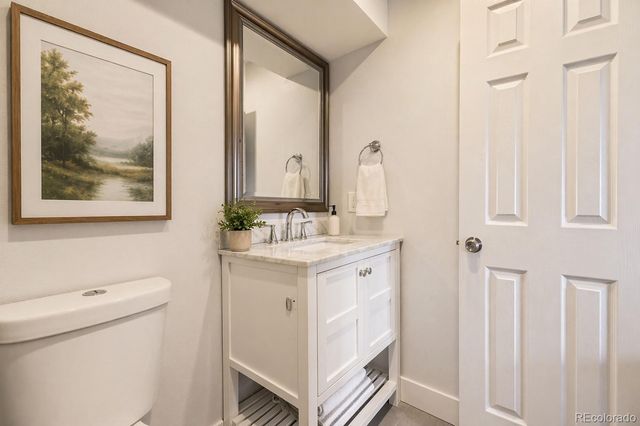 381 S Ames Street 208, Lakewood, CO 80226