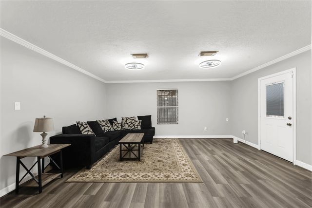 13751 Sablesprings Lane, Houston, TX 77014