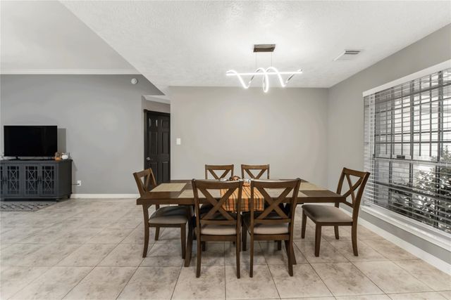 13751 Sablesprings Lane, Houston, TX 77014